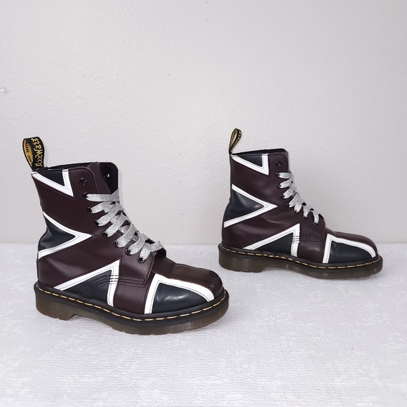 Dr. Martens Pascal Brit Combat Boots Union Jack Flag Women's US 6 - Picture 3 of 10